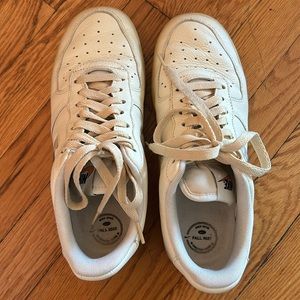 NIKE Air Force 1 '07 LX textured-leather sneakers